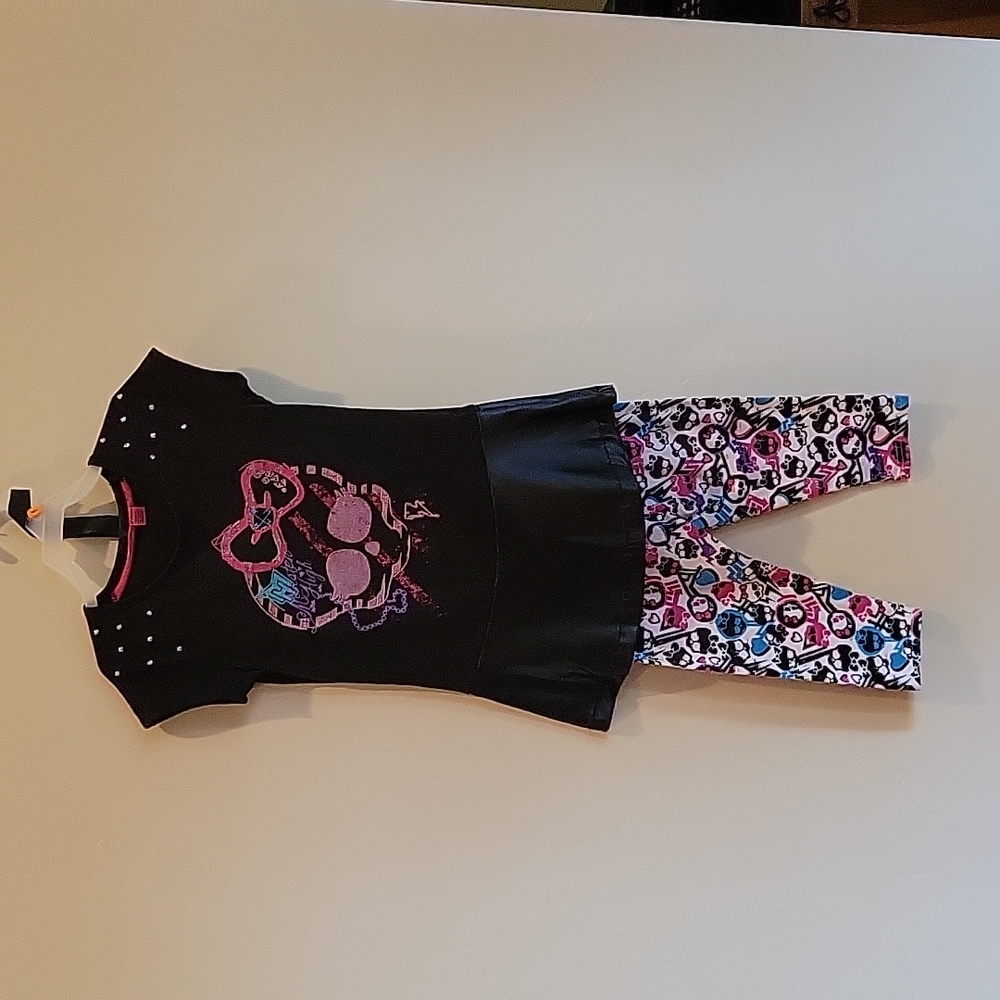 2 piece outfit Monster Higj